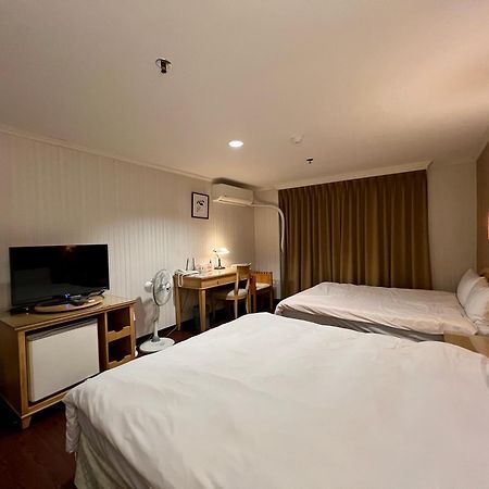 Hermes Hotel Hsinchu Exterior foto